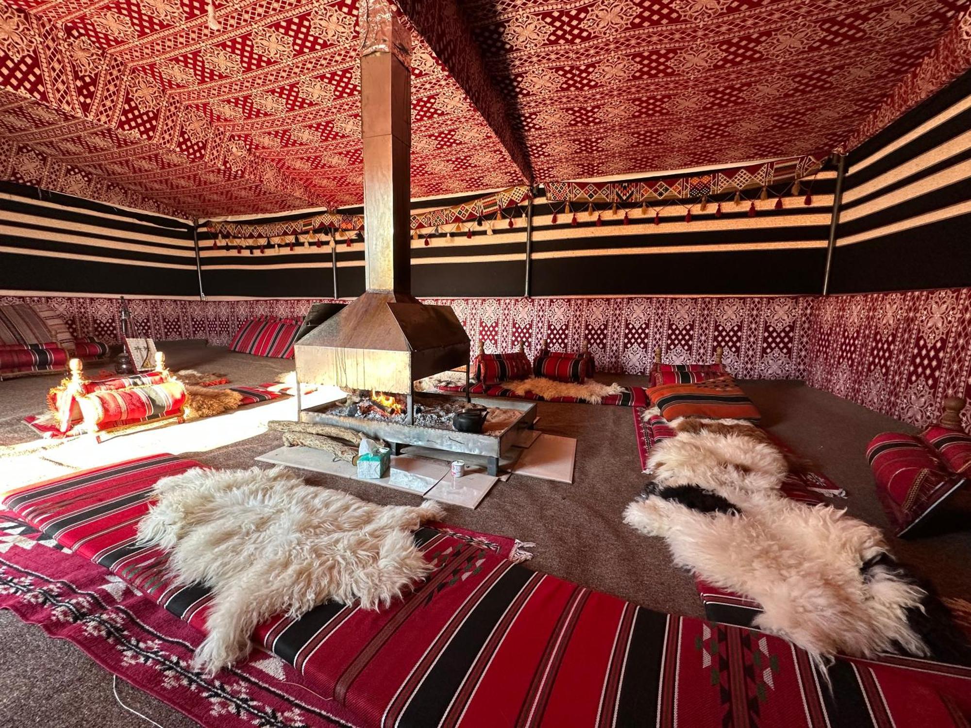 Wadi Rum Magic Camp Otel Dış mekan fotoğraf